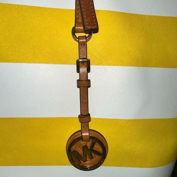 MICHAEL KORS TOTE BAG - Picture 4 of 16